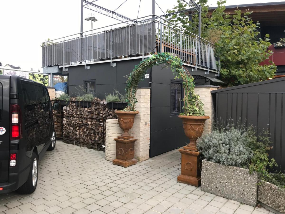 Tiny House Black Pearl เทตต์นัง ภายนอก รูปภาพ